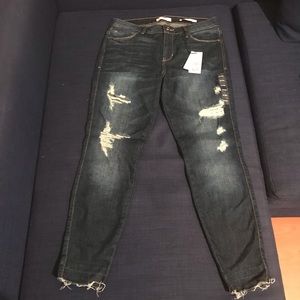 Guess sexy curve jeans.